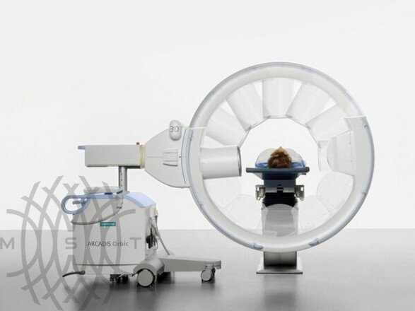 Мобильный рентгенохирургический аппарат c C-дугой Siemens Arcadis Orbic
